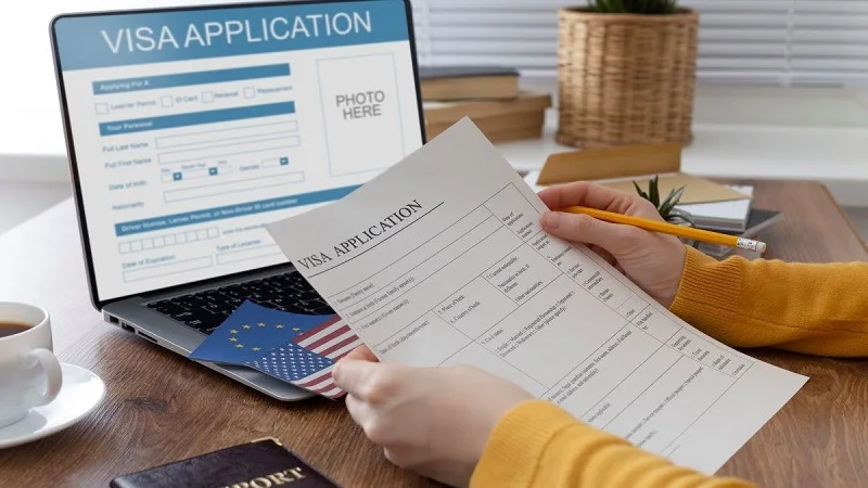مراحل دریافت ویزای توریستی کانادا